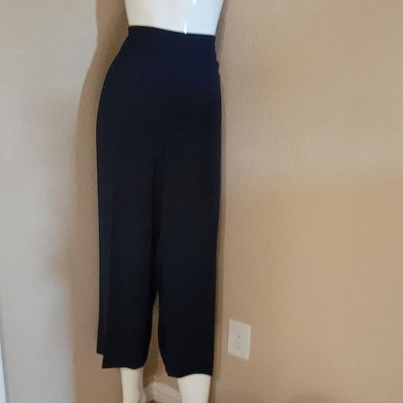 Chaps Pants & Jumpsuits Chaps Navy Wide Cropped Leg Pants Poshmark